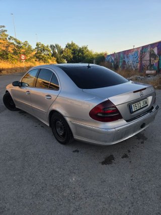 Mercedes-Benz Clase E 2005