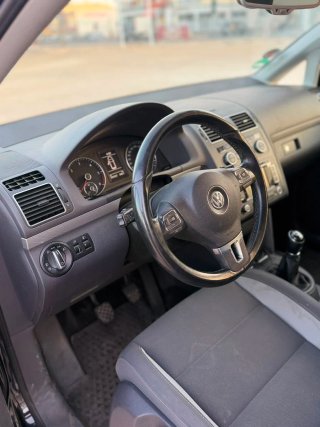 Volkswagen Touran 2013