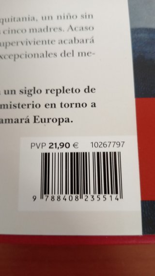 ★ Aquitania — Eva García Sáenz de Urturi ★