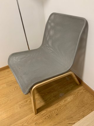 Sillones IKEA de madera y tela gris