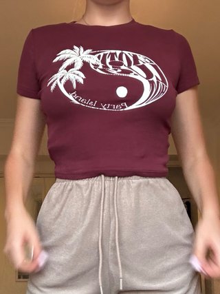 Camiseta TW Estampada Yin Yang Palmeras