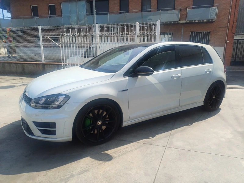 Volkswagen Golf VII 2.0 TSI R 3p 2015