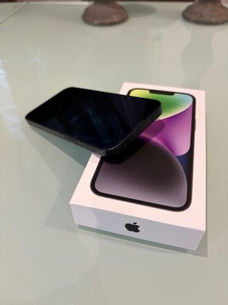 iPhone 14 128GB Negro + 2 Fundas