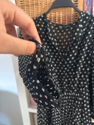 Vestido Zara lunares negro talla XS