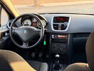 Peugeot 207 Active 1.4 solo 99.963 km
