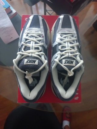 Nike Zoom Vomero 5