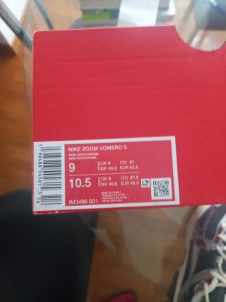Nike Zoom Vomero 5