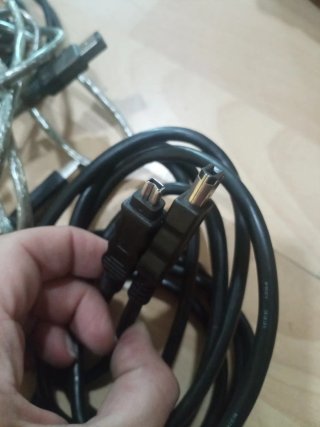 Cables FireWire IEEE 1394 – 6 pines a 4 pines