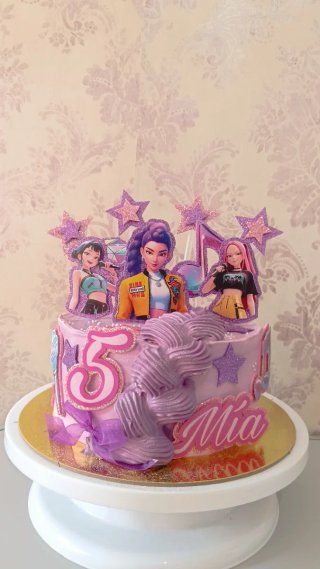 Tartas personalizadas en crema y fondant