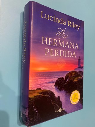 La hermana perdida / The Missing Sister