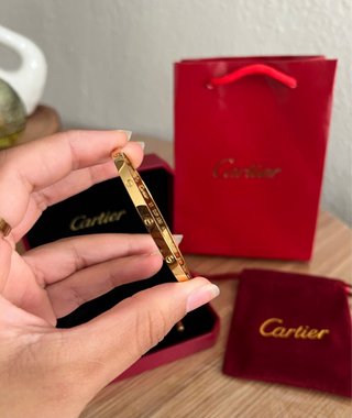 Pulsera inspo Cartier acero inoxidable estilo Love