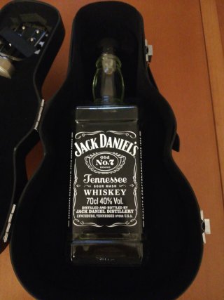 Cofre Guitarra Jack Daniel's