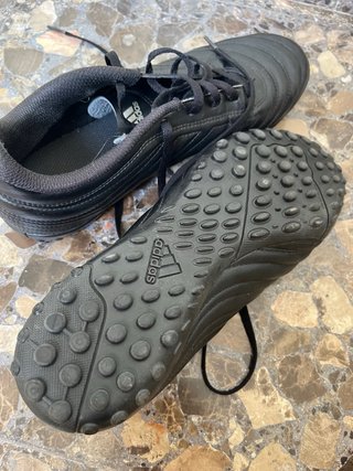 Botas de fútbol Adidas Talla 40