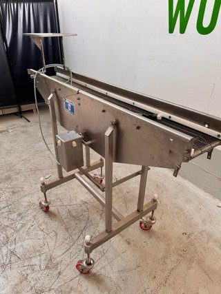 Transportadora de arrastre tubular