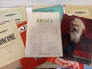 Lote Partituras y Revistas Música Antiguas