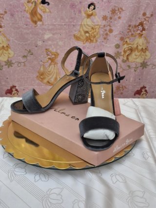 Tacones Alma en Pena Pedrería