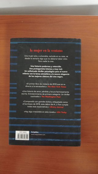 ★ La mujer en la ventana — A.J. Finn ★