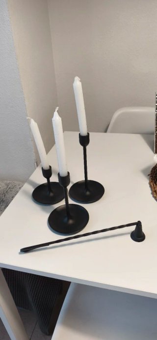 Juego candelabros y apagavelas negro