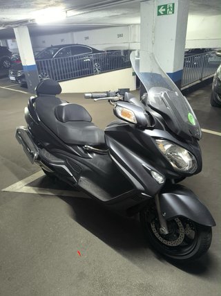 Suzuki Burgman 650 Executive 2016 Negra