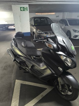 Suzuki Burgman 650 Executive 2016 Negra
