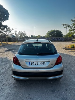 Peugeot 207 2006