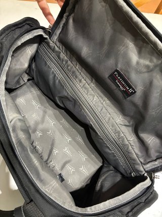 Bolso de hombro Travelpro negro