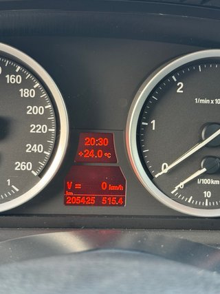BMW X6 2011