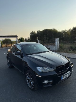 BMW X6 2011