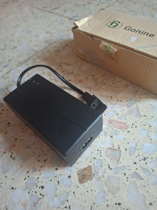 Adaptador de corriente / Convertidor AC/DC Gonine
