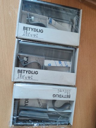 Soporte cortina IKEA BETYDLIG gris 3 unidades