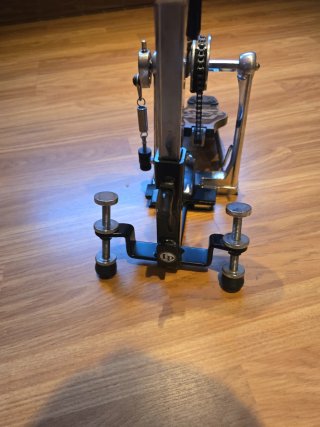 Pedal Bombo Tama Rojo
