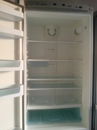 Frigorífico Combi Bosch Inox 70cm Ancho.