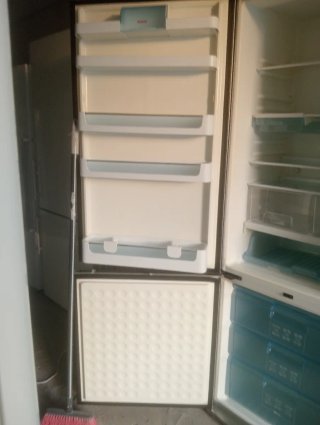 Frigorífico Combi Bosch Inox 70cm Ancho.