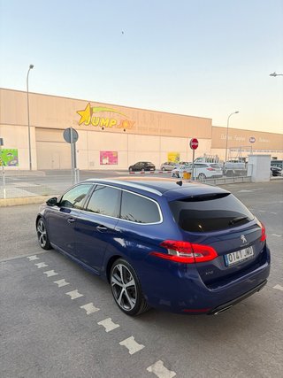 Peugeot 308 2016