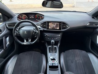 Peugeot 308 2016