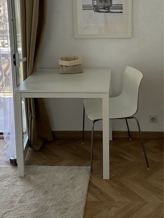 Mesa IKEA MELLTORP, blanca, 75x75 cm, como nueva