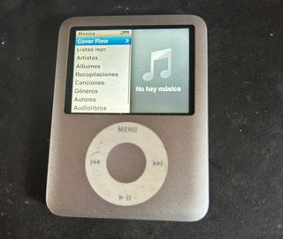 Apple iPod Nano 3a Gen 4GB A1236 Plata