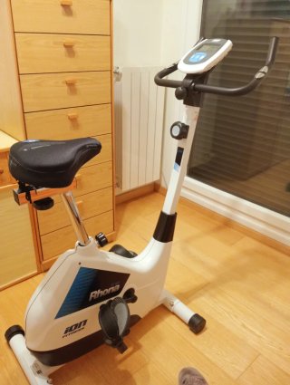Bicicleta estática ION Fitness Rhona