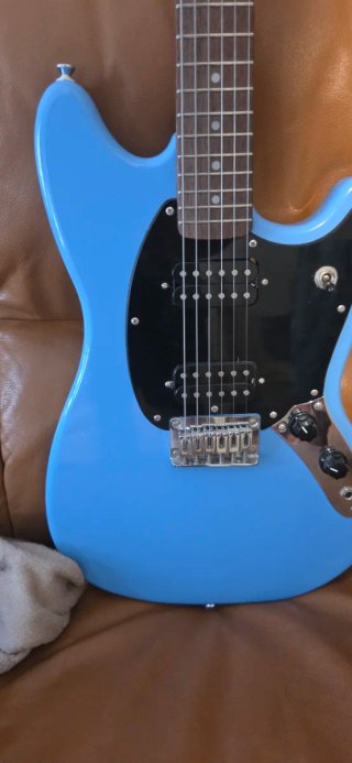 Squier Mustang Fender Guitarra Eléctrica Azul