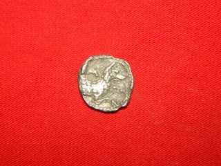 Lobo obol de plata Griego LYCAONIA, Laranda 324 AC