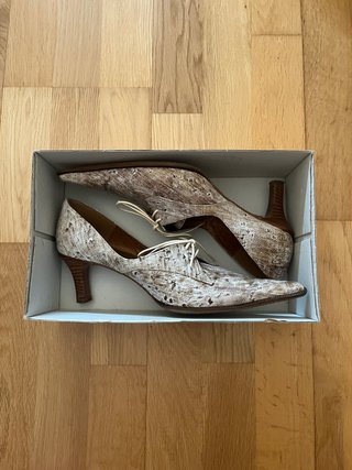 Zapatos de tacón de Gino Vaello
