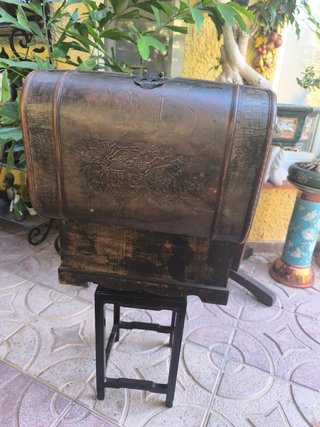 Baúl Vintage Madera Tallado