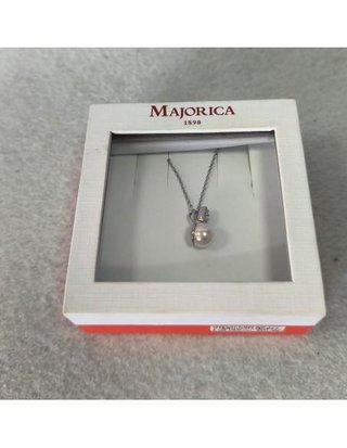 MAJORICA. Collar con colgante cuadrado de circonita y perla 10mm