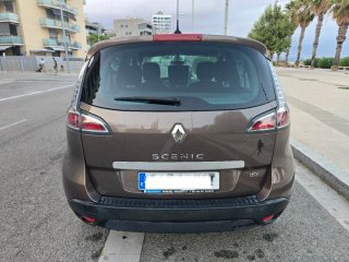 Renault Scenic 1.5 dci 110 cv pegatina C 2016