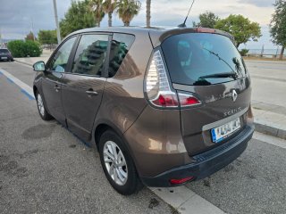 Renault Scenic 1.5 dci 110 cv pegatina C 2016
