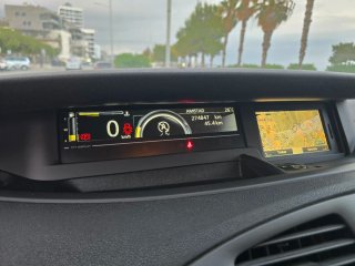 Renault Scenic 1.5 dci 110 cv pegatina C 2016