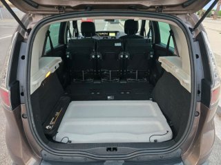 Renault Scenic 1.5 dci 110 cv pegatina C 2016