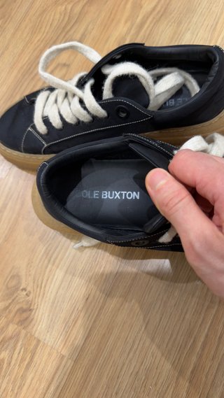 Zapatillas negras plataforma suela goma