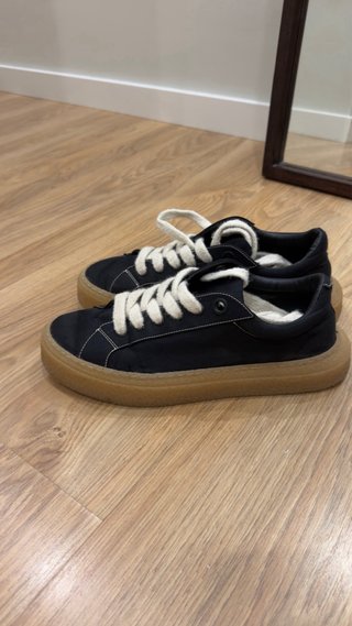 Zapatillas negras plataforma suela goma