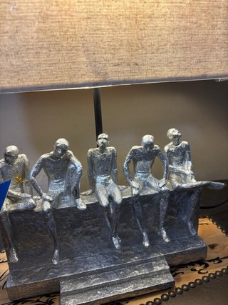 Lámpara de mesa diseño figuras